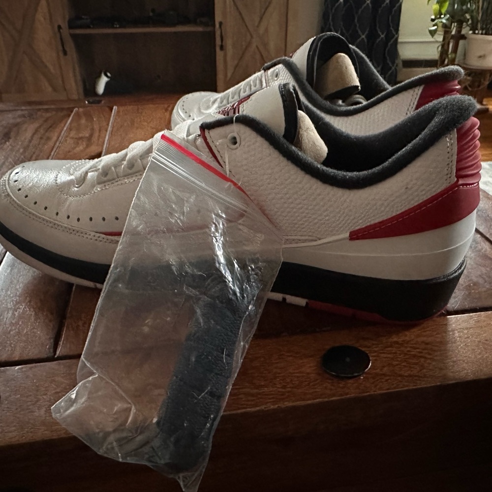 Air Jordan 2 Chicago Low